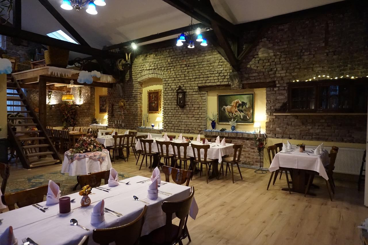 Отель Thueringer Hof Heringen  Экстерьер фото